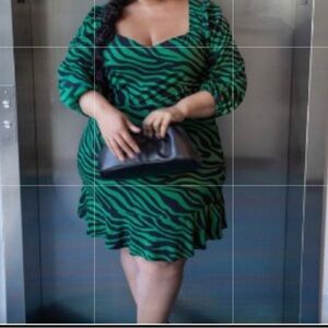 Green and black Eloquii dress size 18, sweetheart neckline new with tag